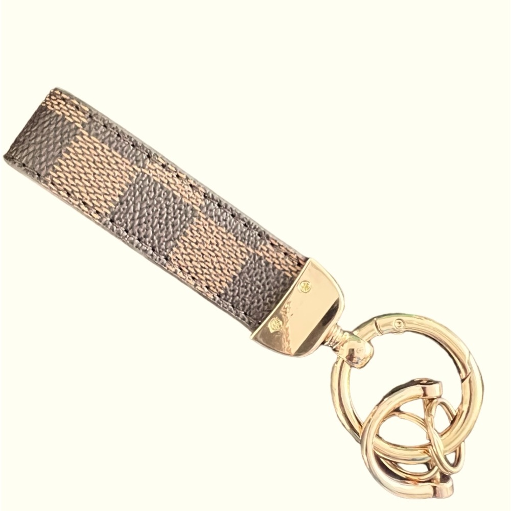 Brown checked trendy key chain! Brand new! Gold hardware